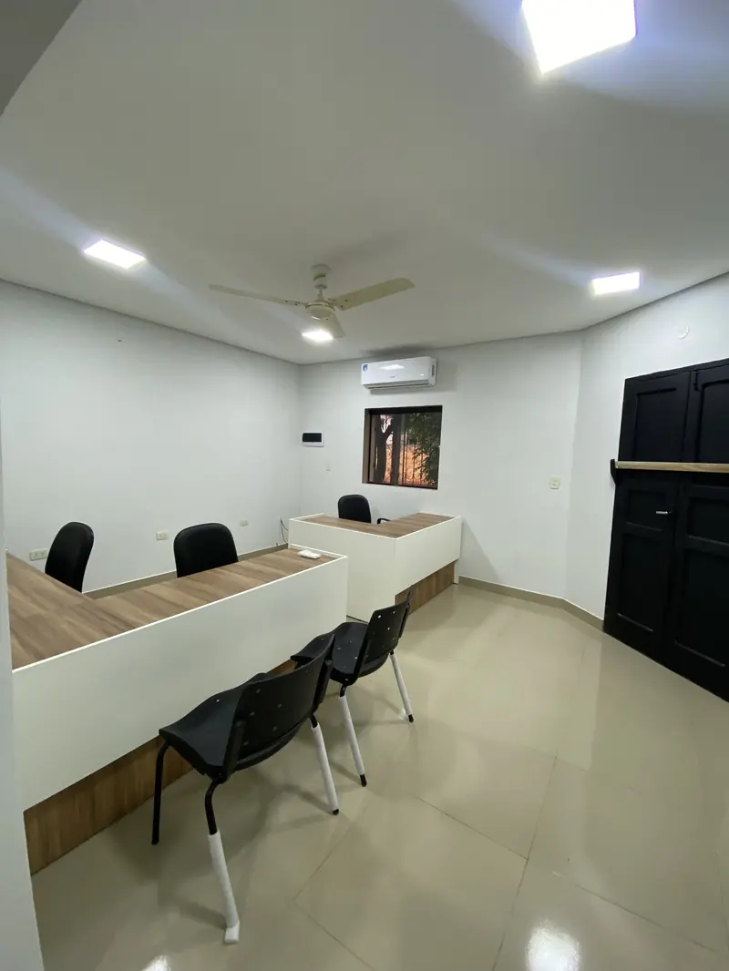 Aula del Instituto San Buenaventura, Yaguaron - OGA Constructora