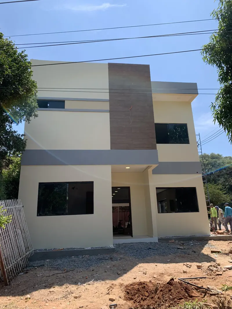 Avance de obra de la vivienda Ruben Aranda antes de la terminacion, Luque - OGA Constructora